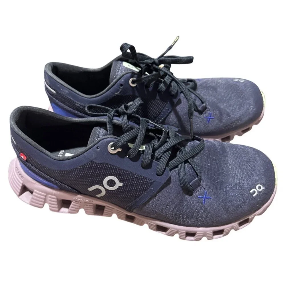 On Running Cloud X V3 Midnight Huron Blue Women’s 7 (US) / EU 37.5 MSRP $150